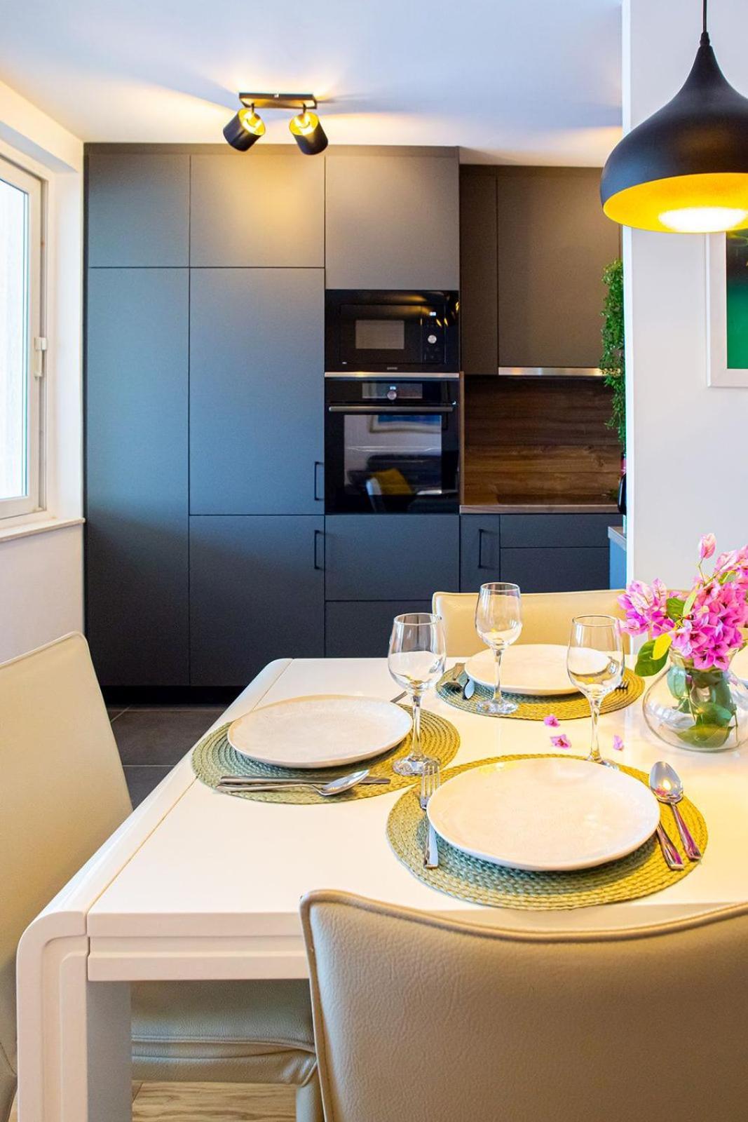 Three Bedroom Apartment With Old Town View - Orlanda'S Apartment Дубровник Экстерьер фото